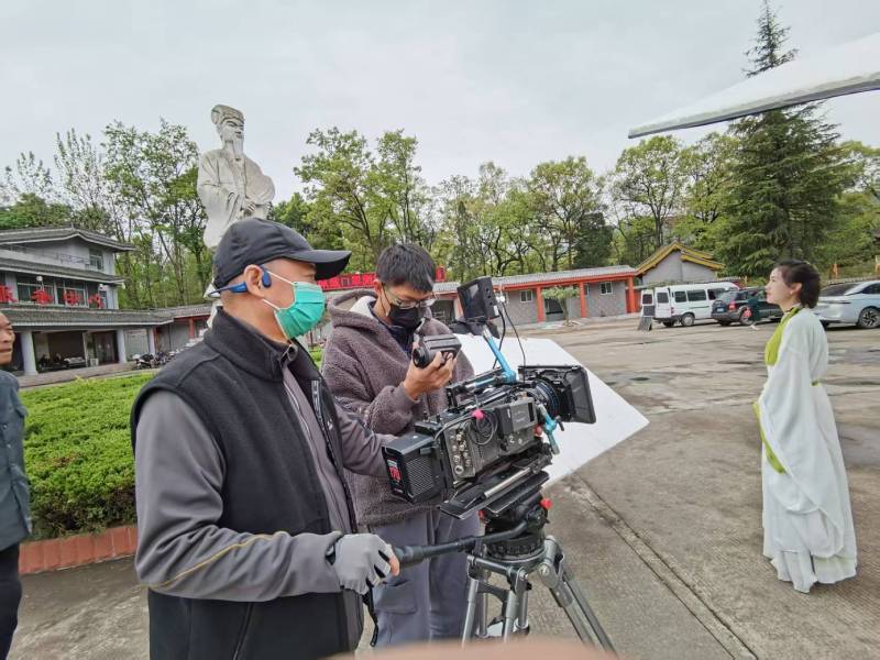 名山区广告片拍摄公司：从策划到投放，一站式服务，让品牌传播更高效！